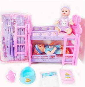 14寸铁眼喝水撒尿娃娃带英文IC，双层塑料床，奶瓶，尿布，塑料脖围，塑料便盆和2只娃娃 - OBL10004136