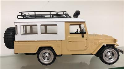 Remote control cars / tanks - OBL10034678