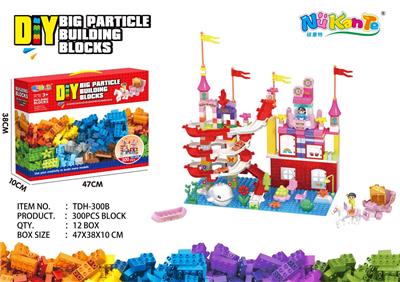 300颗粒轨道公主城堡+2片16*16底板 - OBL10203728