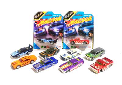 风火轮合金车1:64火焰肌肉滑行车
8款混装 - OBL10252710