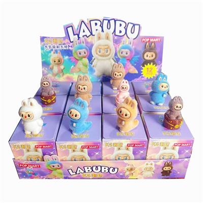 展示盒12只庄植绒摆件
大首领与天使
混色混款 - OBL10364425