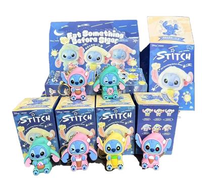 12入超大号礼帽史迪仔
金色钥匙扣 - OBL10388573