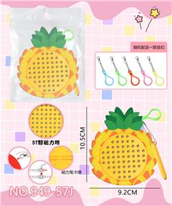磁性运笔画板/带挂扣菠萝 - OBL10448316