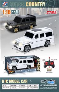 包电奔驰大G 仿真四通遥控车带灯光
1:18遥控模型车
黑+白 - OBL10476879