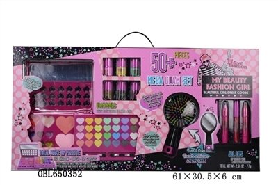 Cosmetic sets - OBL650352