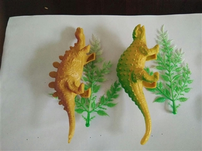 Dinosaurs and tree - OBL667364