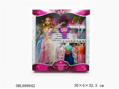 11.5 beautiful girl empty handed - OBL689042