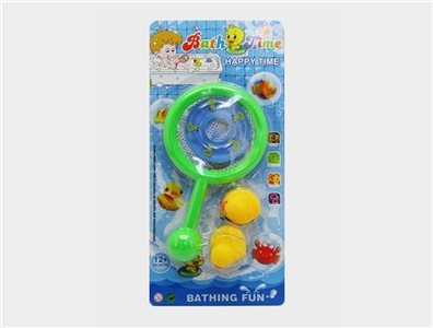 Lining plastic animals with fish - OBL724807
