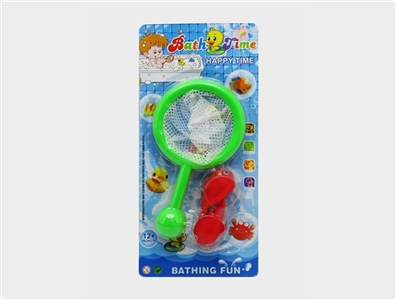 Lining plastic animals with fish - OBL724813