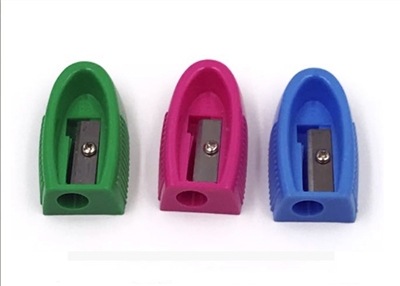 3 only 1 bag of small pencil sharpener - OBL734181