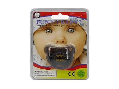 Whimsy modelling baby pacifier - OBL740424