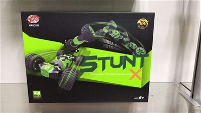 1：12反转车，前进、后退、左转、右转、一键变形，2.4G遥控器 - OBL750987