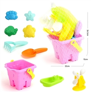 Soft rubber castle beach bucket of 9 times - OBL765725
