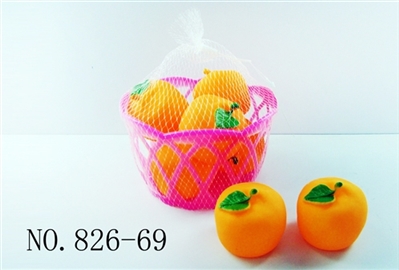 Squeezing the call with fruit orange 8 basket - OBL768263
