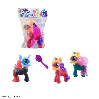 三款中号搪胶彩马宝丽带马梳混装 - OBL814457