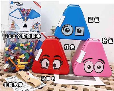积木盒带300颗积
木 - OBL831293