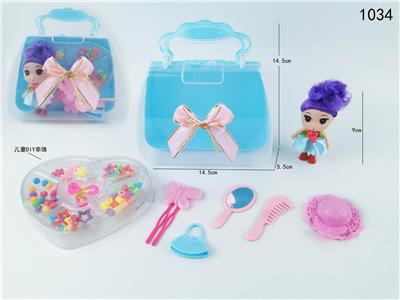 LARGE BAG GIFT BOX PLUS TWO AND A HALF INCHES SMALL CONFUSED DOLL - OBL854051