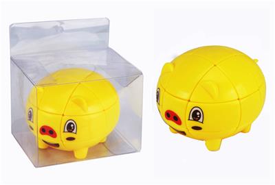 THIRD-ORDER RUBIKS CUBE PIG PVC BOX - OBL863113