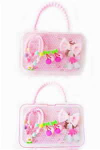 大手提盒饰品（项链+手链+发夹） - OBL922328