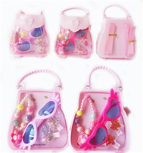 小手提背包饰品（项链+眼镜+发夹） - OBL922531
