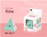 OBL10004821 - MAGIC CUBE