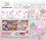 OBL10026007 - 开窗盒16寸英文16声IC喝水撒尿娃（配奶瓶.尿盆，尿裤.摇铃.餐盘.围巾.奶嘴.铁推车.沐浴套装系列）