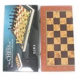 OBL10081605 - Game classes / chess