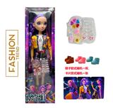 OBL10404451 -  K-POP 彩虹猎魔女团真人版22寸吹瓶身体带主题曲音乐芭比带5件套的真人化妆品油带金貂卡片一张