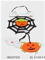 OBL637232 - Door hanging cobwebs and pumpkin