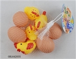 OBL642035 - 搪胶两只公鸡两只母鸡带4只鸡蛋