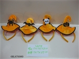 OBL676980 - Headgear is little hat