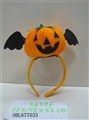OBL677033 - Pumpkin head and wings