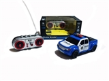 OBL720322 - Two things to pickup the police car