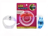 OBL721181 - Suction plate charged flashing bracelet
