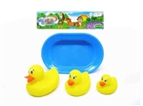 OBL764734 - Small dragon boat duck with the tub