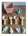OBL947484 - Beach toys