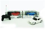 OBL956203 - Remote control cars / tanks