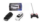 OBL980427 - Remote control cars / tanks